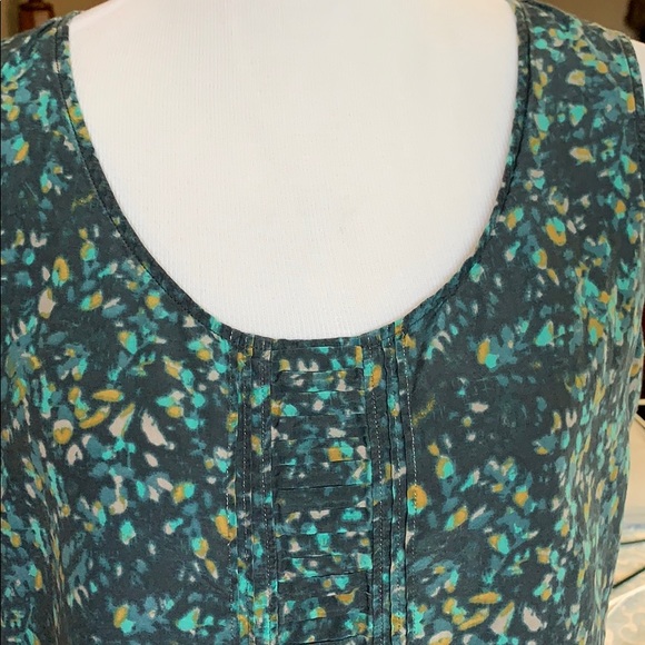 Green print sleeveless blouse large Eddie Bauer - Picture 5 of 7